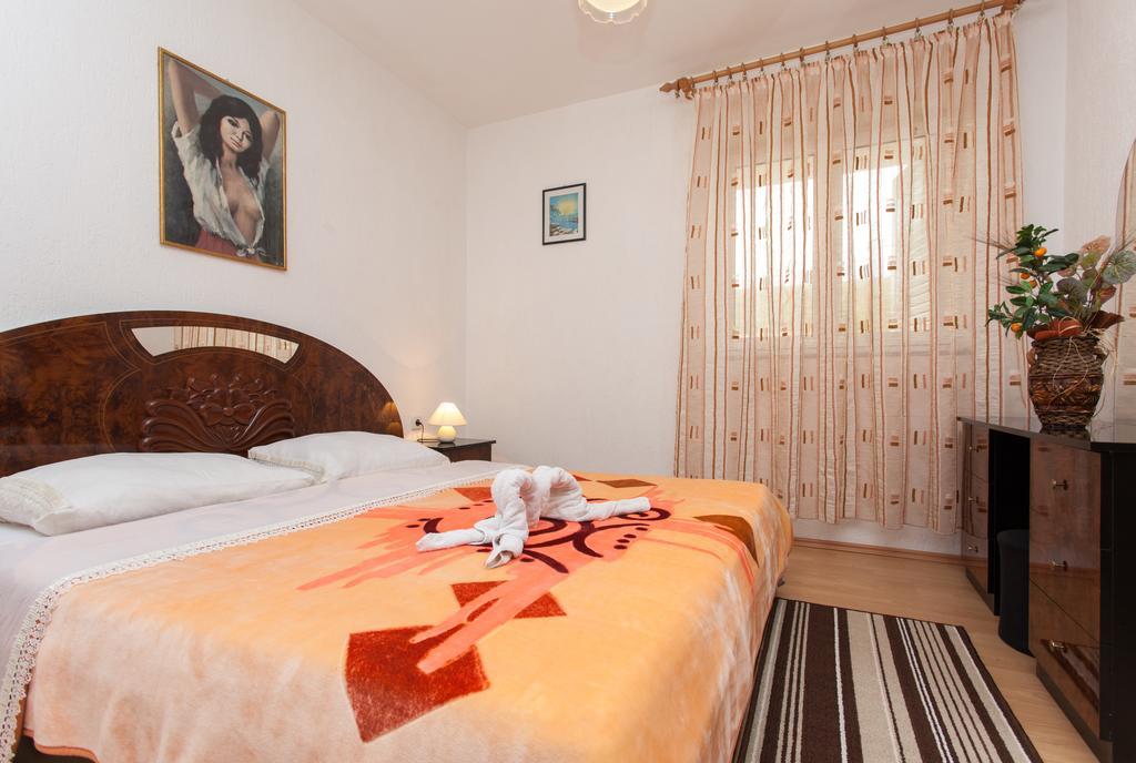 Apartments Boskoviceva Пунат Екстер'єр фото