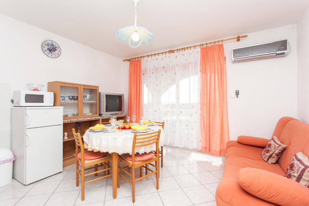 Apartments Boskoviceva Пунат Екстер'єр фото